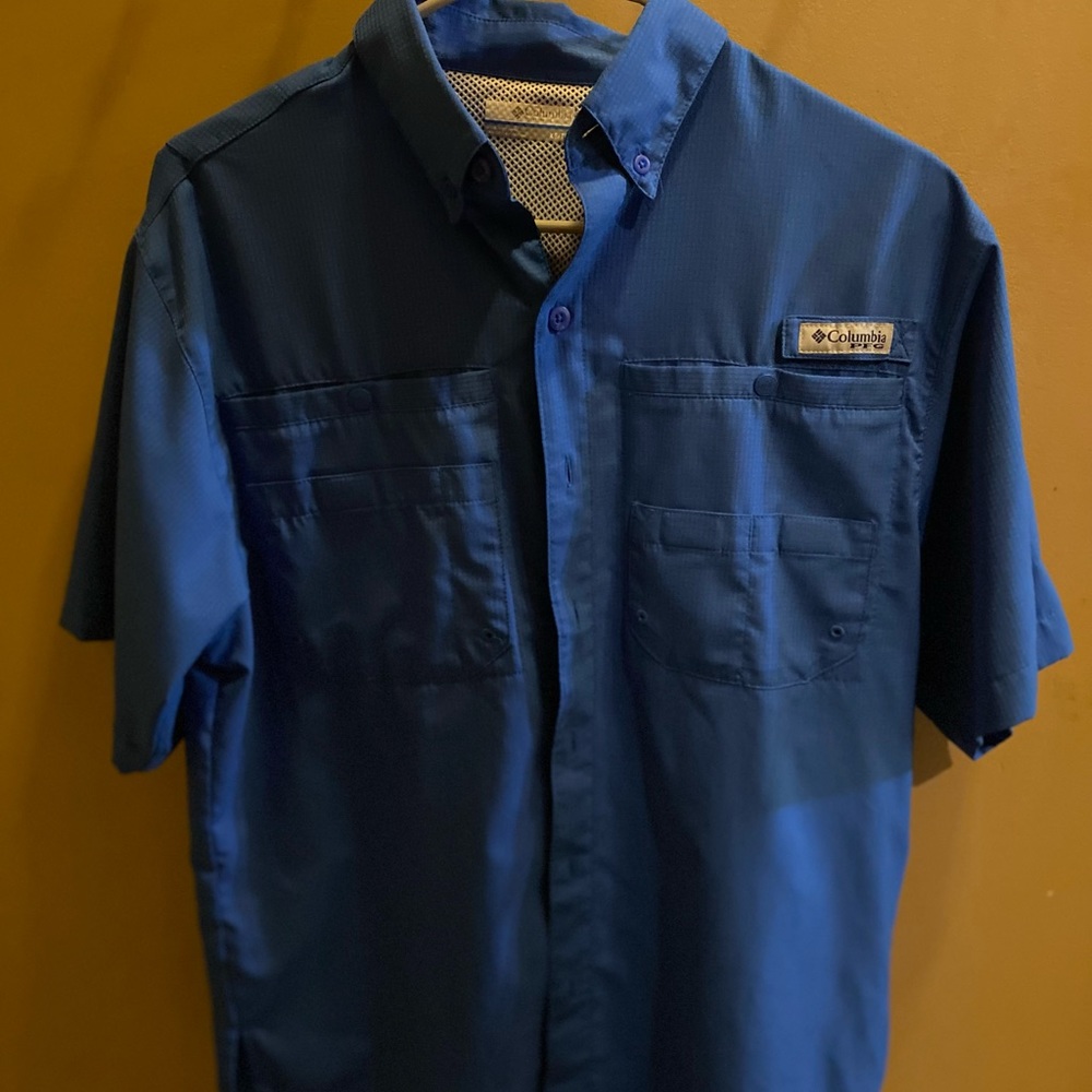 Lot of 2 Columbia Fishing Shirts